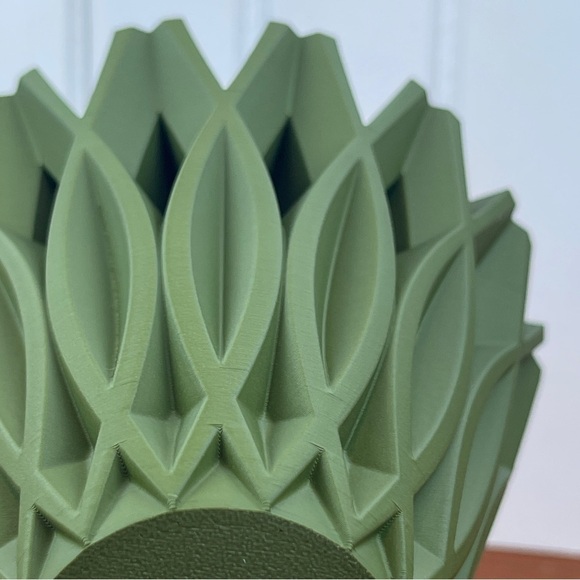 Minimal Clean Line Vase, The Javero Vase, Flower Vase - Picture 6 of 8